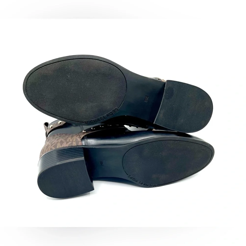 MICHAEL KORS Kincaid Leather and Studded Logo Ankle Boots. Size 8 M - Picture 12 of 15